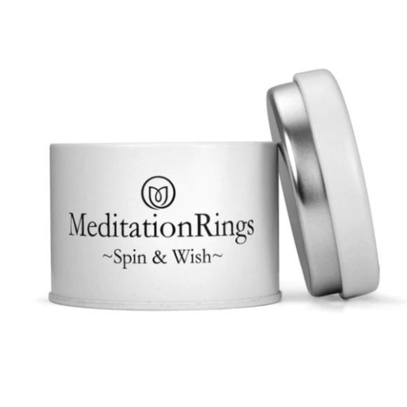Gorgeous Sterling Silver Meditation Ring featuring four Silver spinning bands - Picture 3 of 4